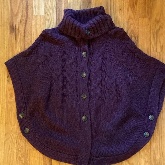 Old Navy Cape Cardigan - Picture 2 of 4